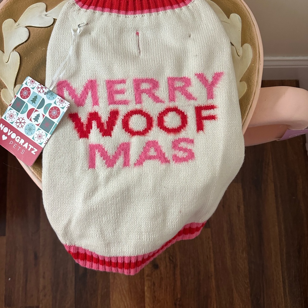 Novogratz Merry Woofmas Dog Christmas Sweater Size Medium